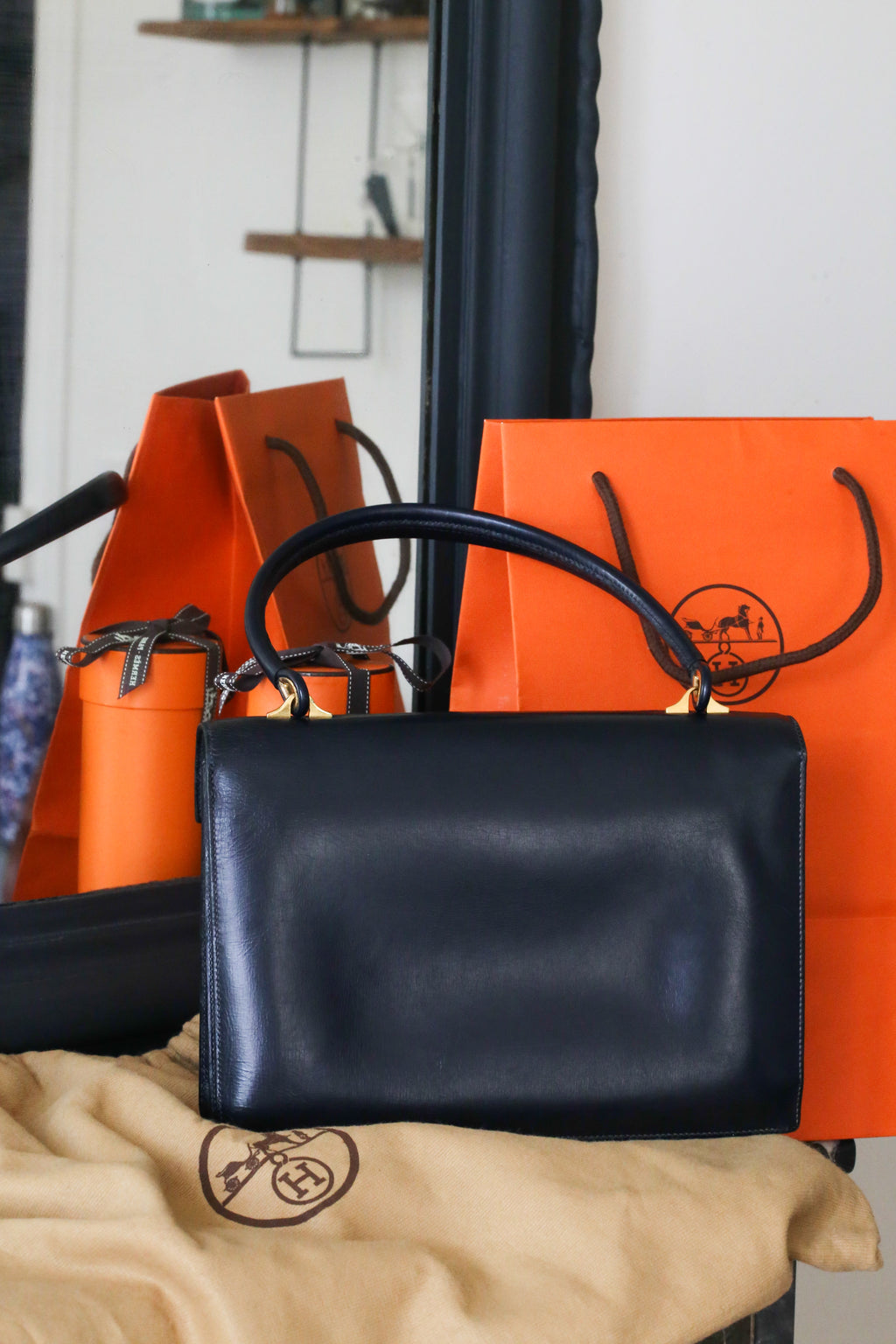 Sac à main Hermès vintage en box marine