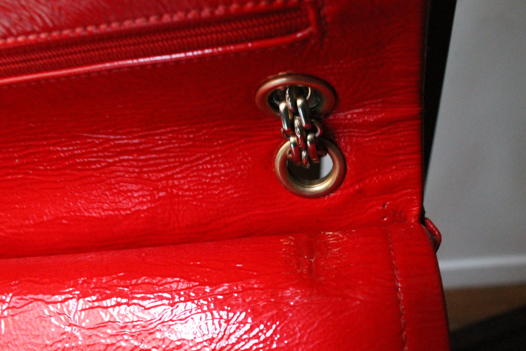 Chanel sac à main modèle 2.55 puzzle en cuir vernis