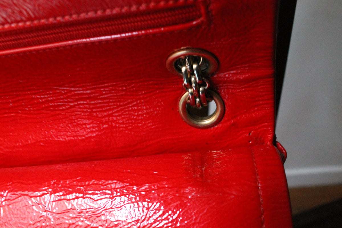 Chanel sac à main modèle 2.55 puzzle en cuir vernis