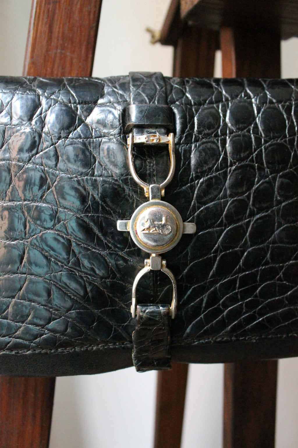 Céline sac à main modèle trio en cuir exotique (crocodile) noir