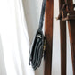 Céline sac à main modèle trio en cuir exotique (crocodile) noir