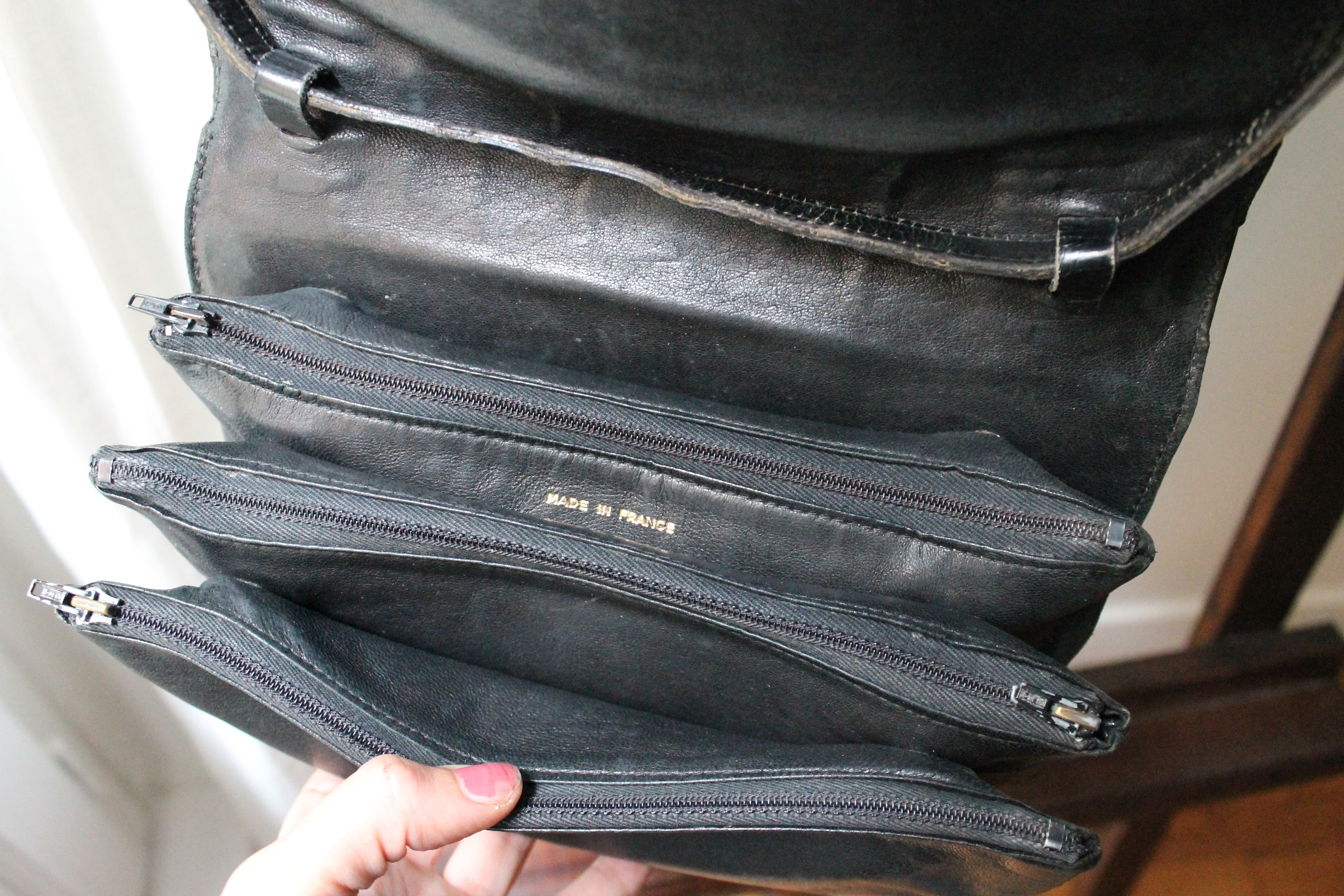 Céline sac à main modèle trio en cuir exotique (crocodile) noir