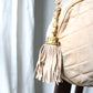 Chanel sac rond en daim rose poudré