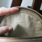 Chanel sac rond en daim rose poudré