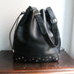 Celine sac à main modèle seau en cuir noir vintage