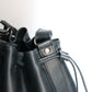 Celine sac à main modèle seau en cuir noir vintage