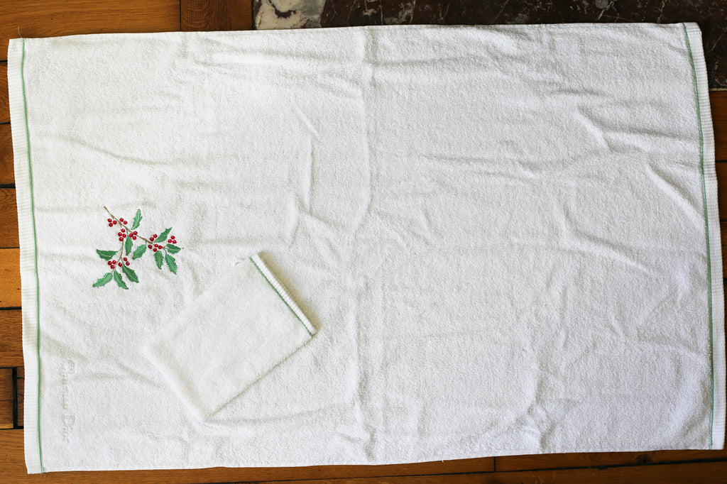 Dior set de toilette avec sa serviette et son gant