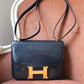 Hermès sac à main modèle Constance bleu en cuir box