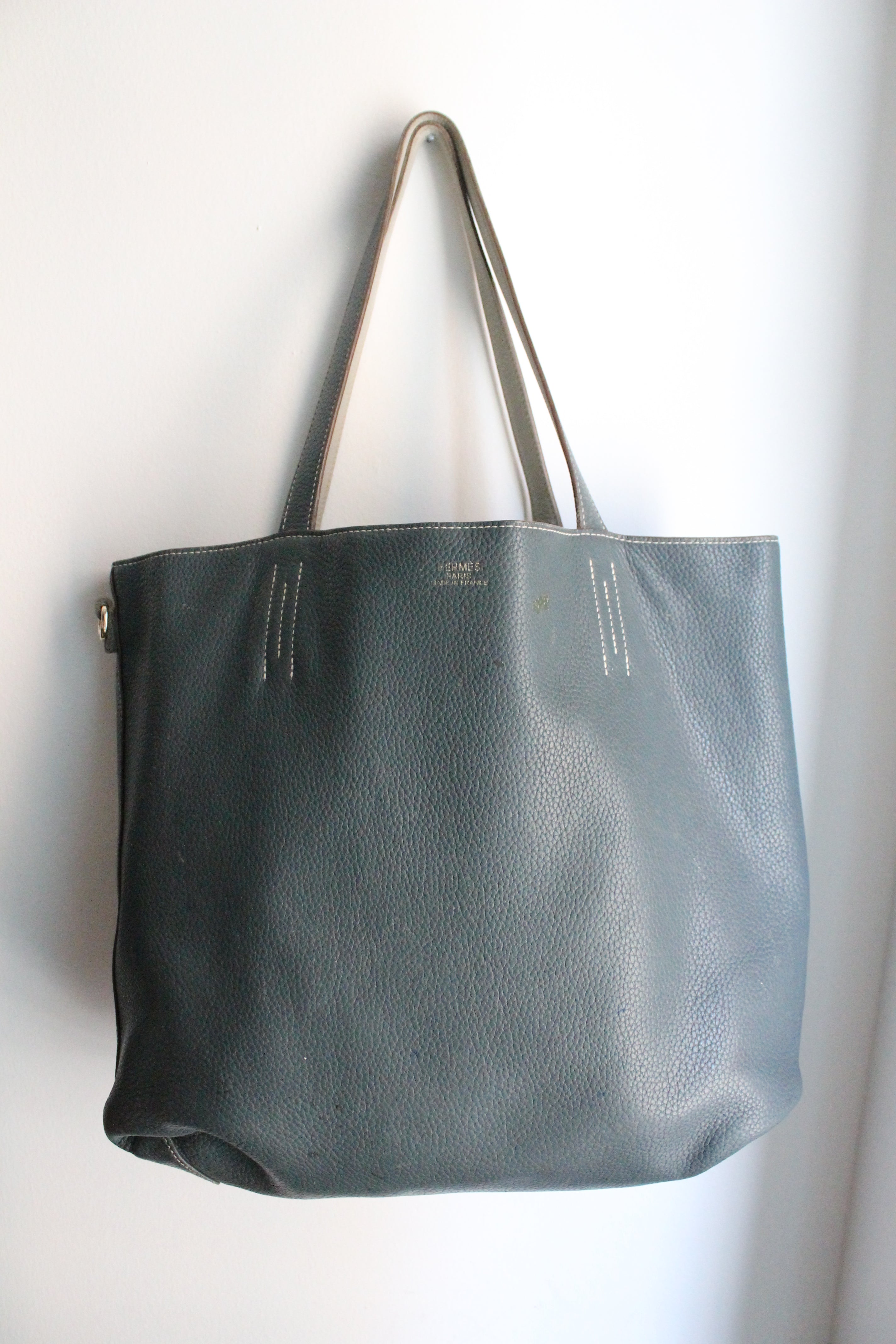 Hermès sac à main modèle Double sens en cuir gris et bleu