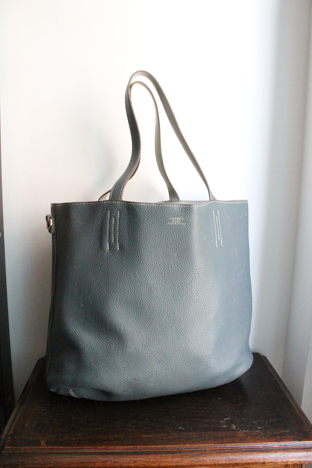 Hermès sac à main modèle Double sens en cuir gris et bleu