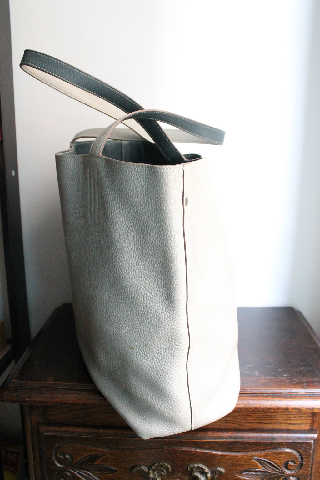 Hermès sac à main modèle Double sens en cuir gris et bleu