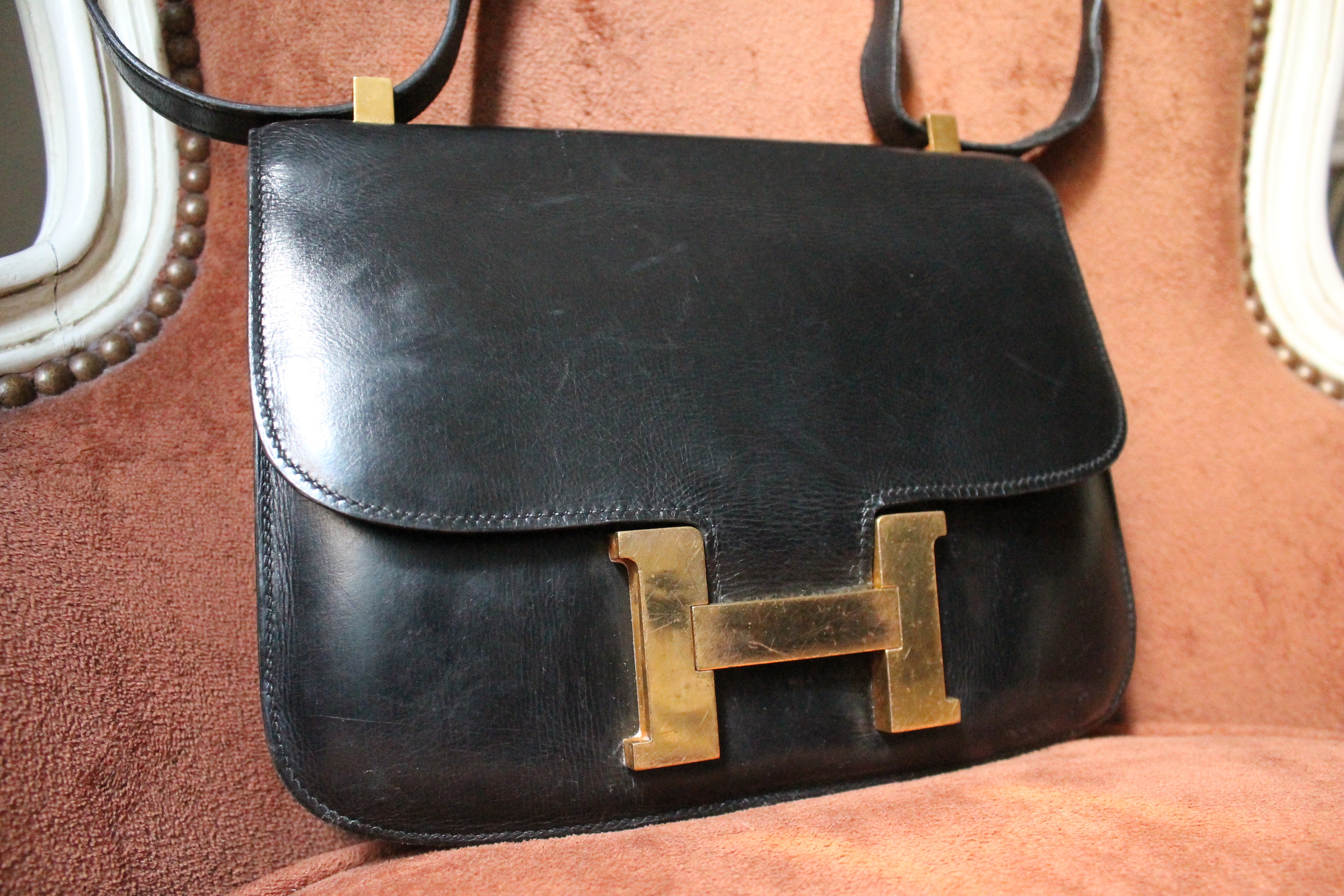 Hermès Paris sac constance vintage en cuir box noir