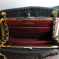 Chanel sac à main modèle Chevron en cuir noir vintage