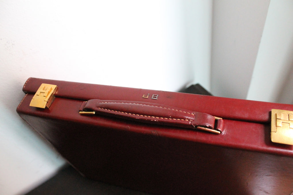 Hermès nécessaire de toilette modèle Jet en cuir box bordeaux