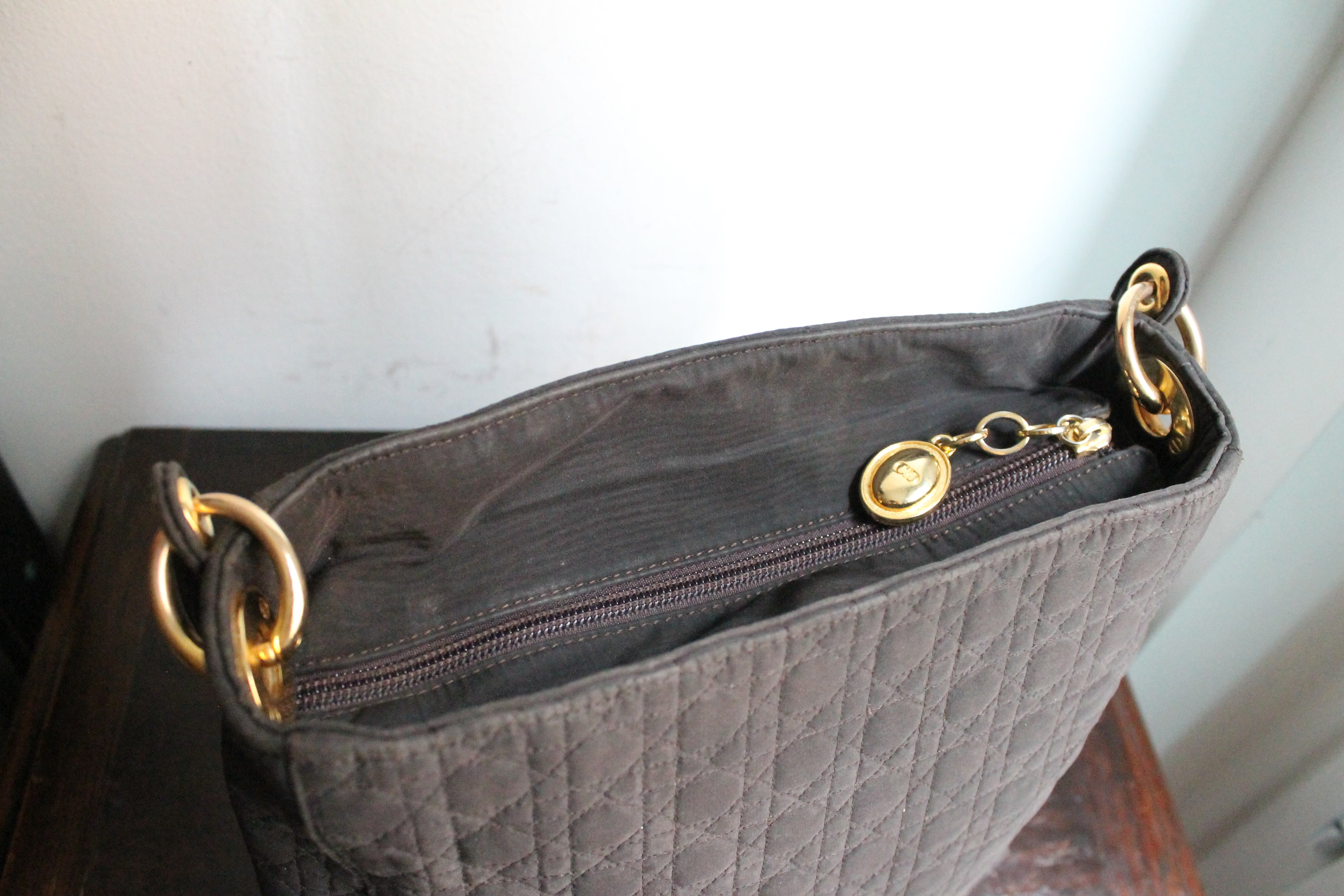 Dior sac à main en toile cannage noire