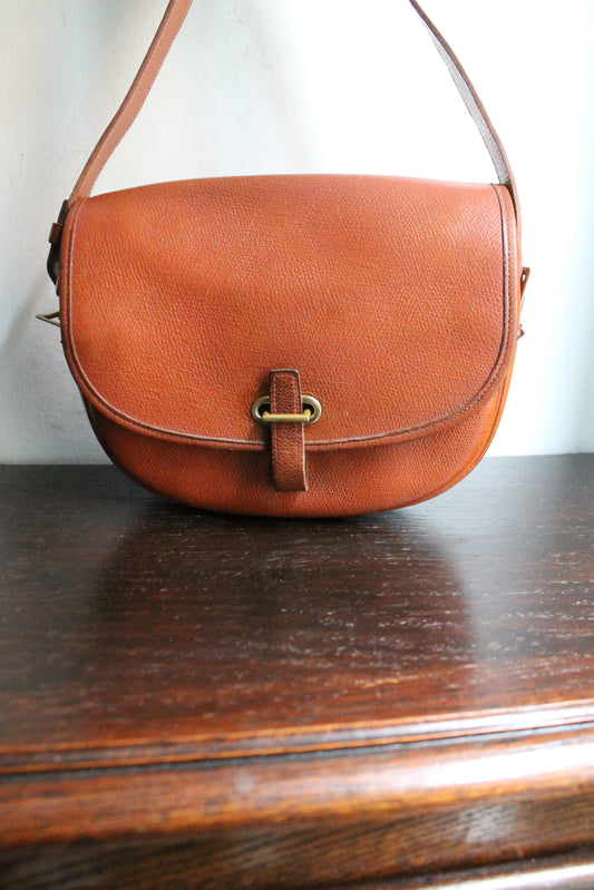 Hermès sac modèle Balle de Golf en cuir cognac