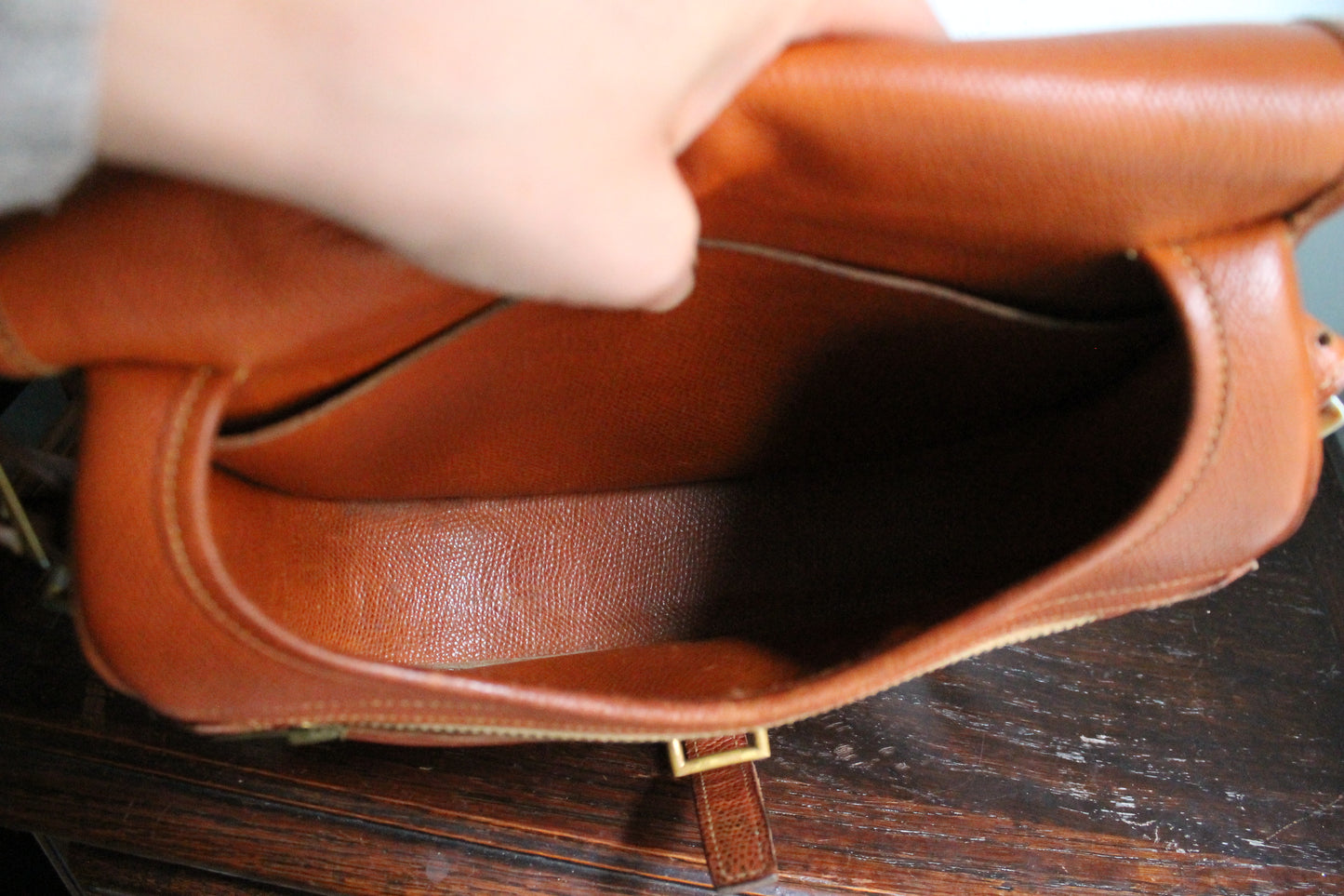 Hermès sac modèle Balle de Golf en cuir cognac