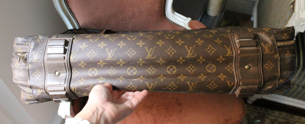 Louis Vuitton valise modèle Satellite en toile et cuir