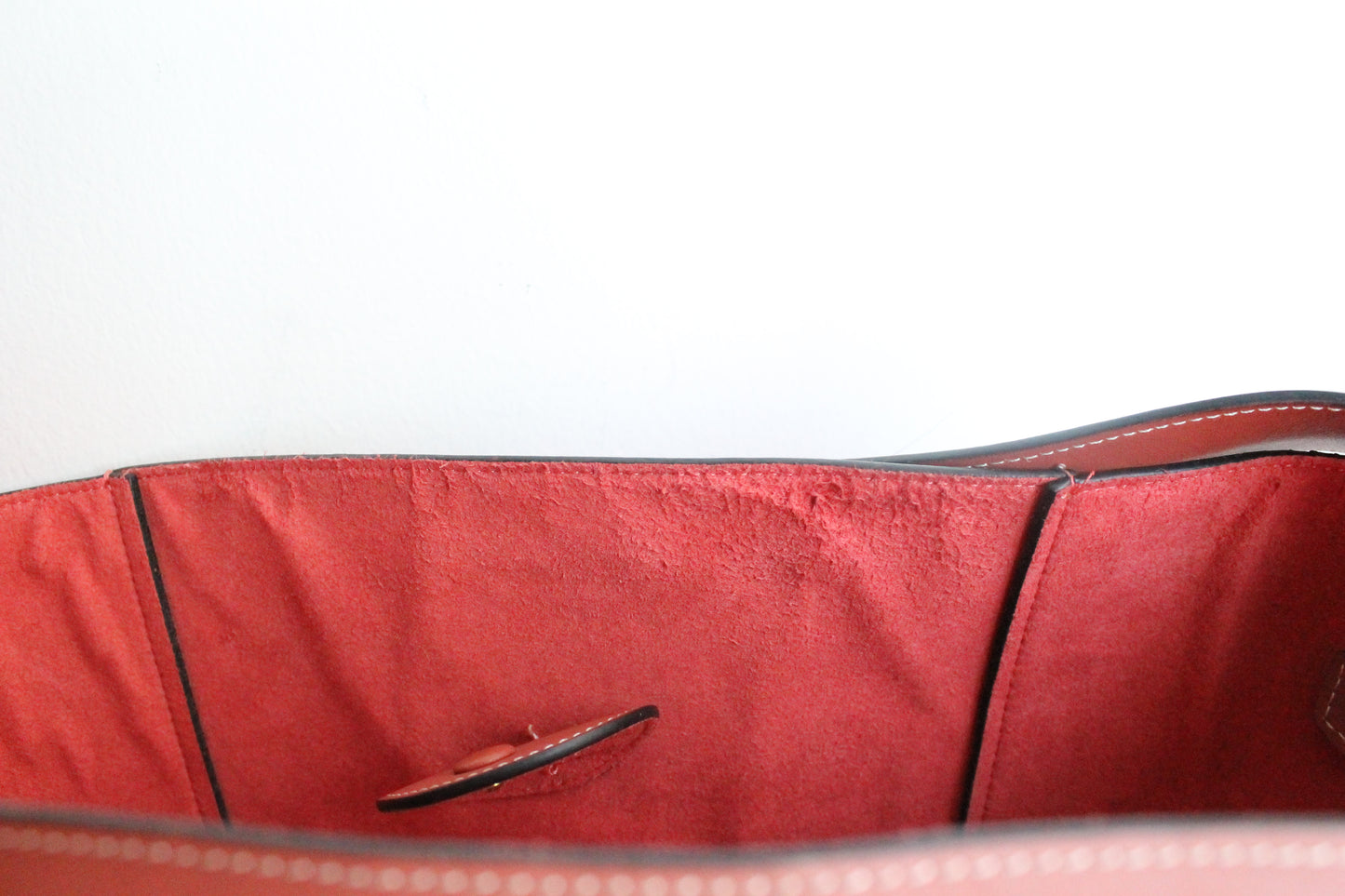 Sac seau Céline rose foncé en cuir et toile