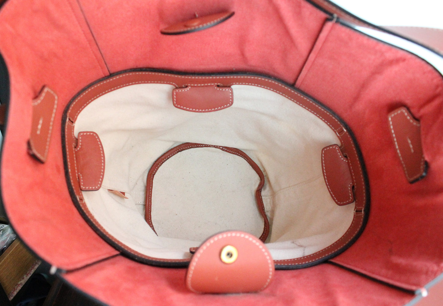 Sac seau Céline rose foncé en cuir et toile