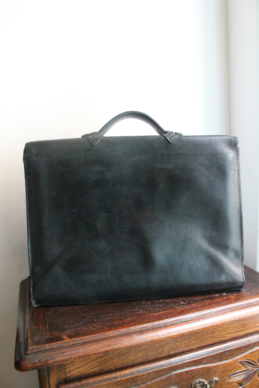 Hermès sac à dépêche en cuir noir box