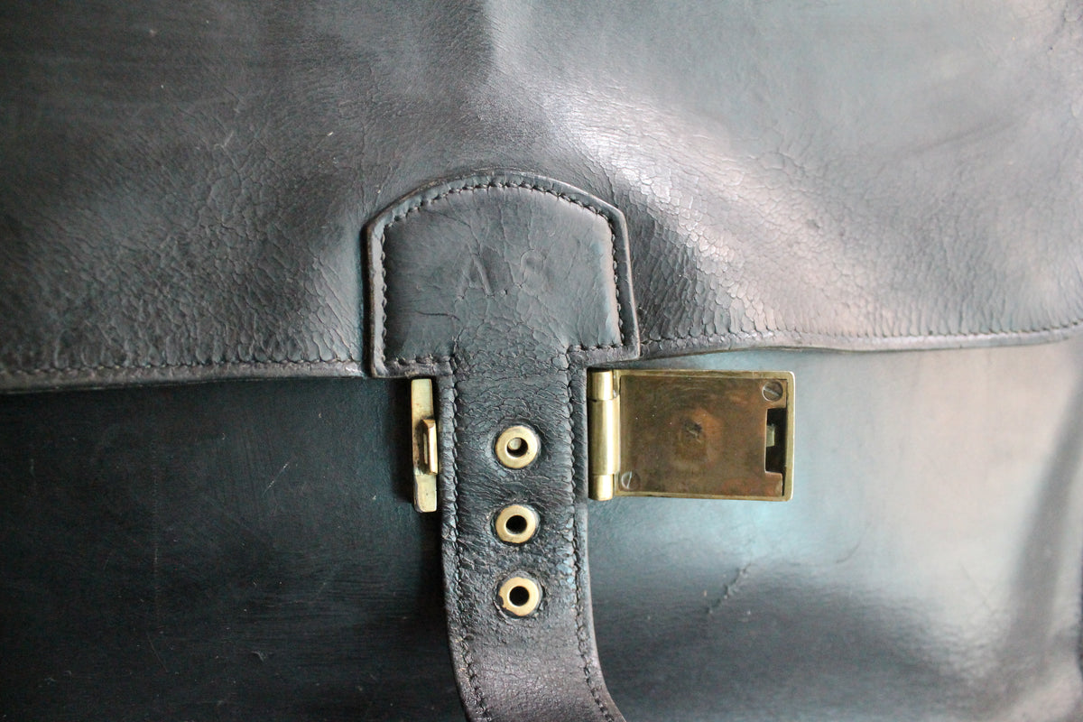 Hermès sac à dépêche en cuir noir box