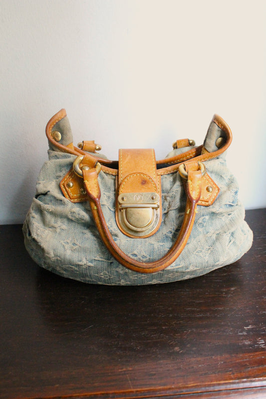 Louis Vuitton sac à main modèle Pleaty en denim bleu et cuir