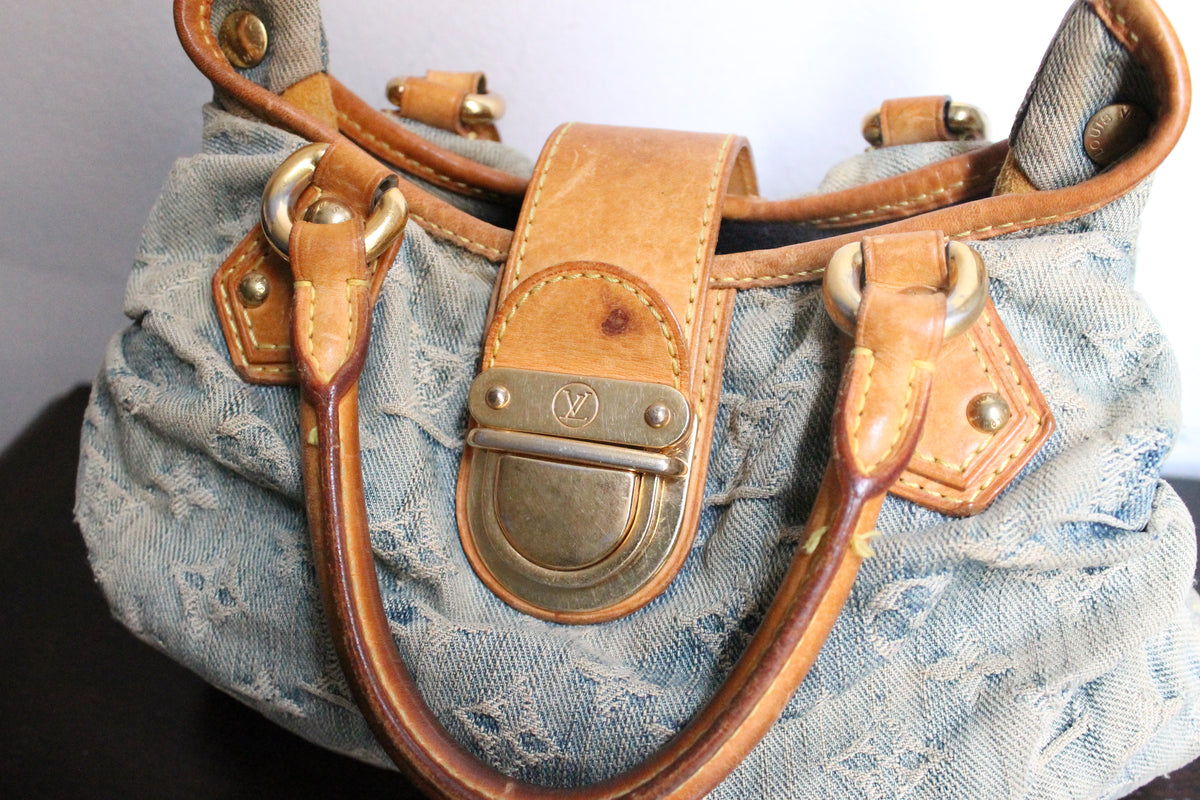 Louis Vuitton sac à main modèle Pleaty en denim bleu et cuir