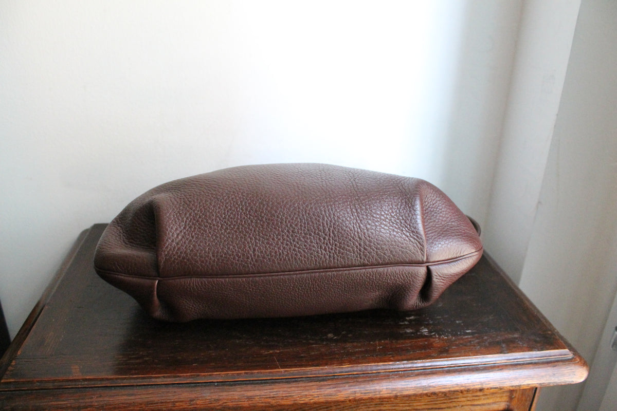 Hermès sac à main modèle Rodéo en cuir grainé marron