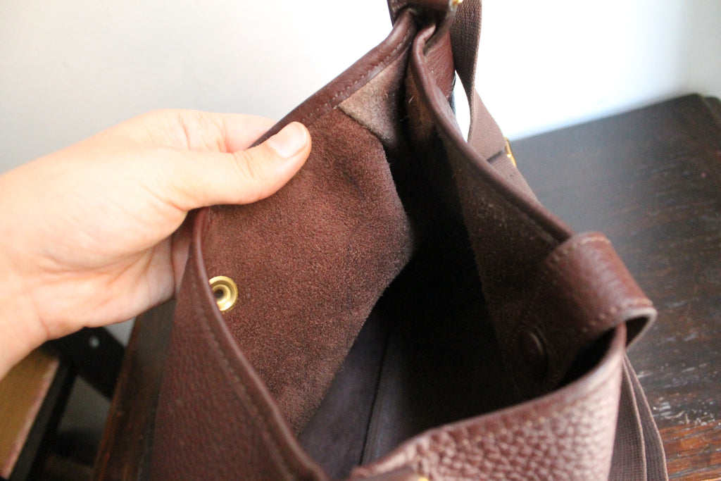 Hermès sac à main modèle Rodéo en cuir grainé marron