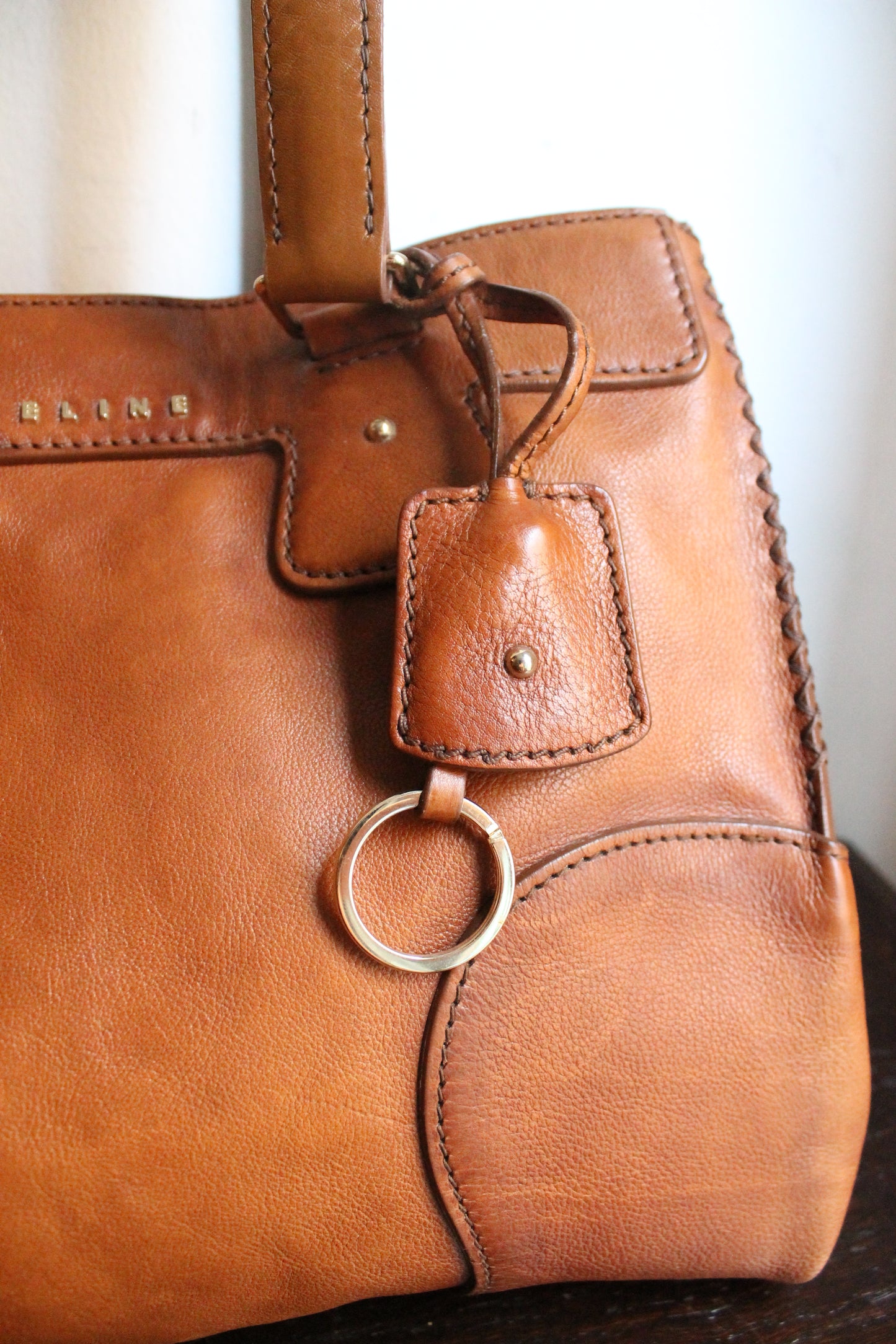 Céline sac à main modèle "Orlov" en cuir camel