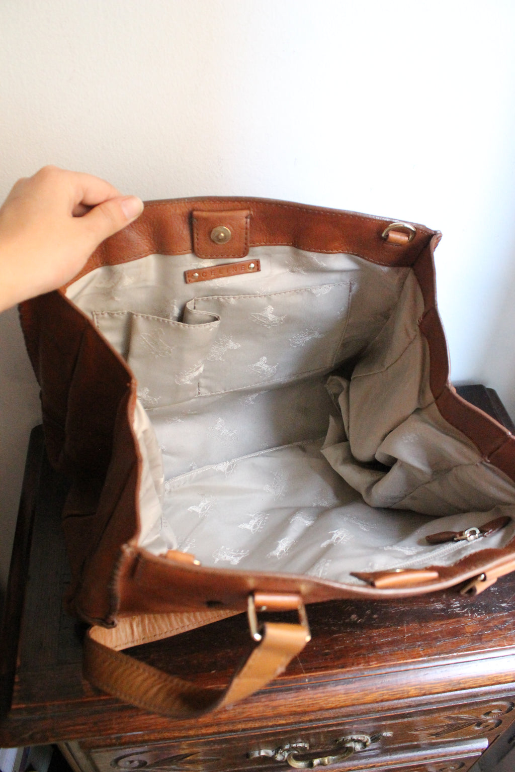 Céline sac à main modèle "Orlov" en cuir camel