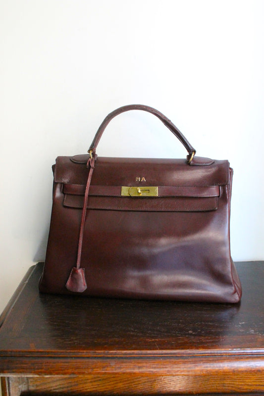 Hermès Paris sac Kelly 32 en cuir box bordeaux vintage