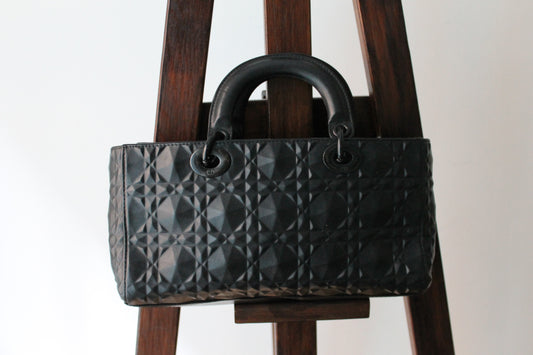 Christian Dior sac “Lady D-Joy” en cuir de veau mat cannage Diamond