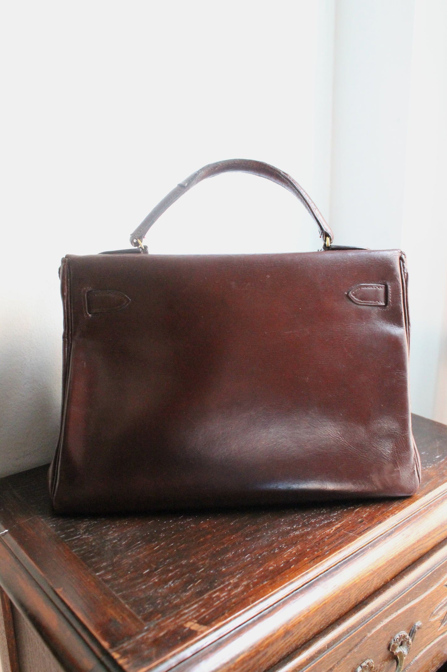 Hermès Paris sac Kelly 32 en cuir box bordeaux vintage