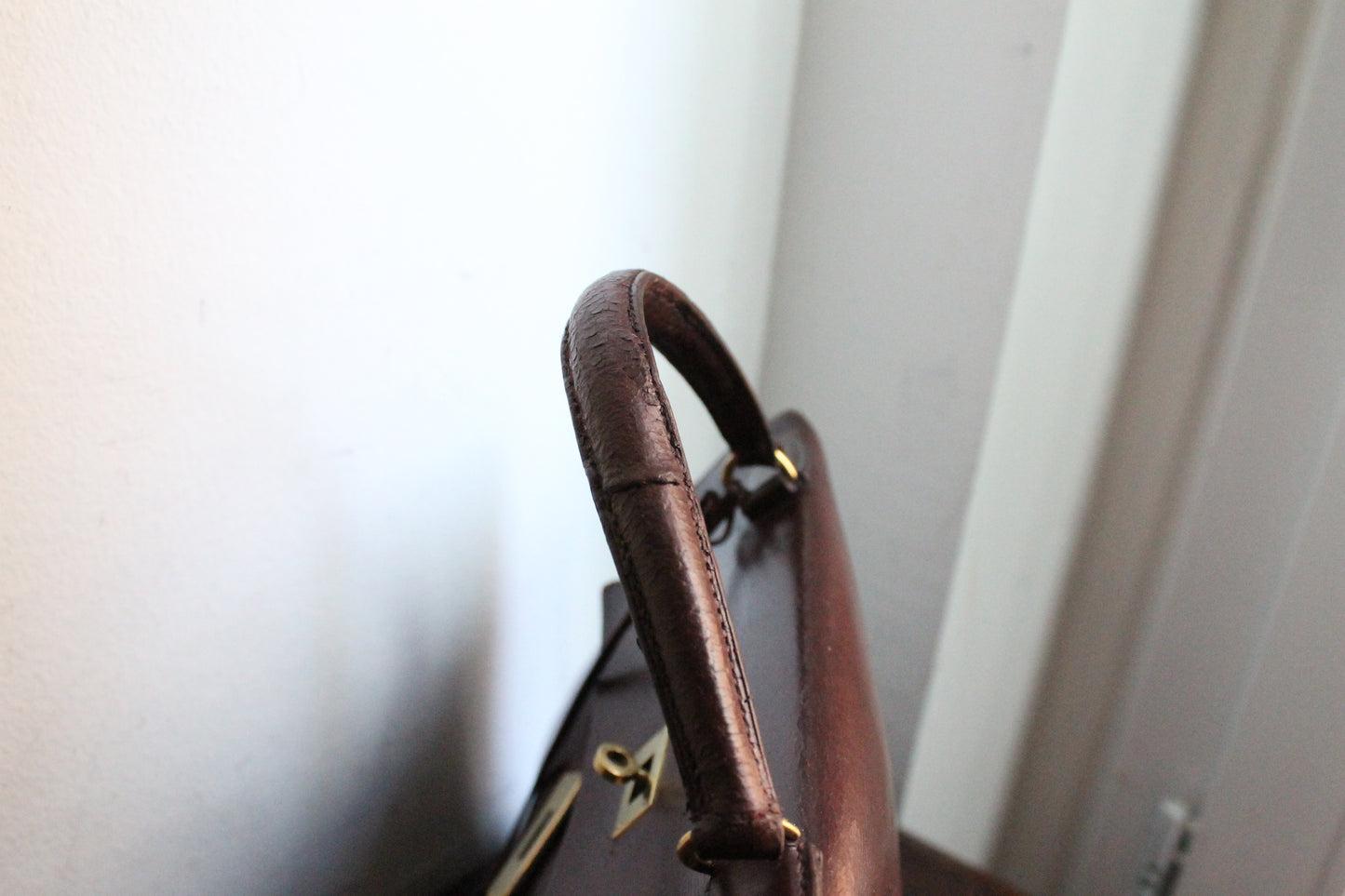 Hermès Paris sac Kelly 32 en cuir box bordeaux vintage
