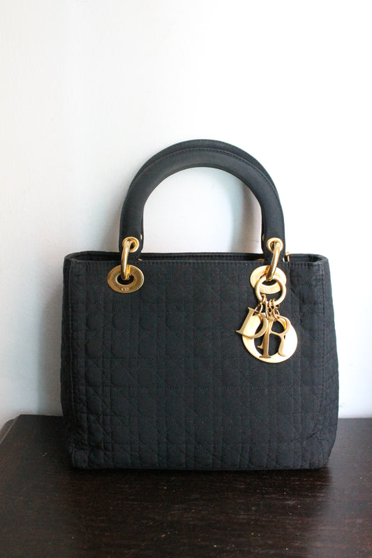 Dior sac à main modèle Lady Dior en toile noire