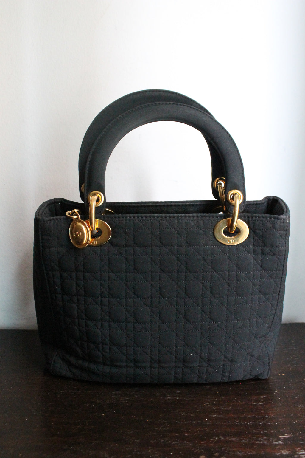 Dior sac à main modèle Lady Dior en toile noire