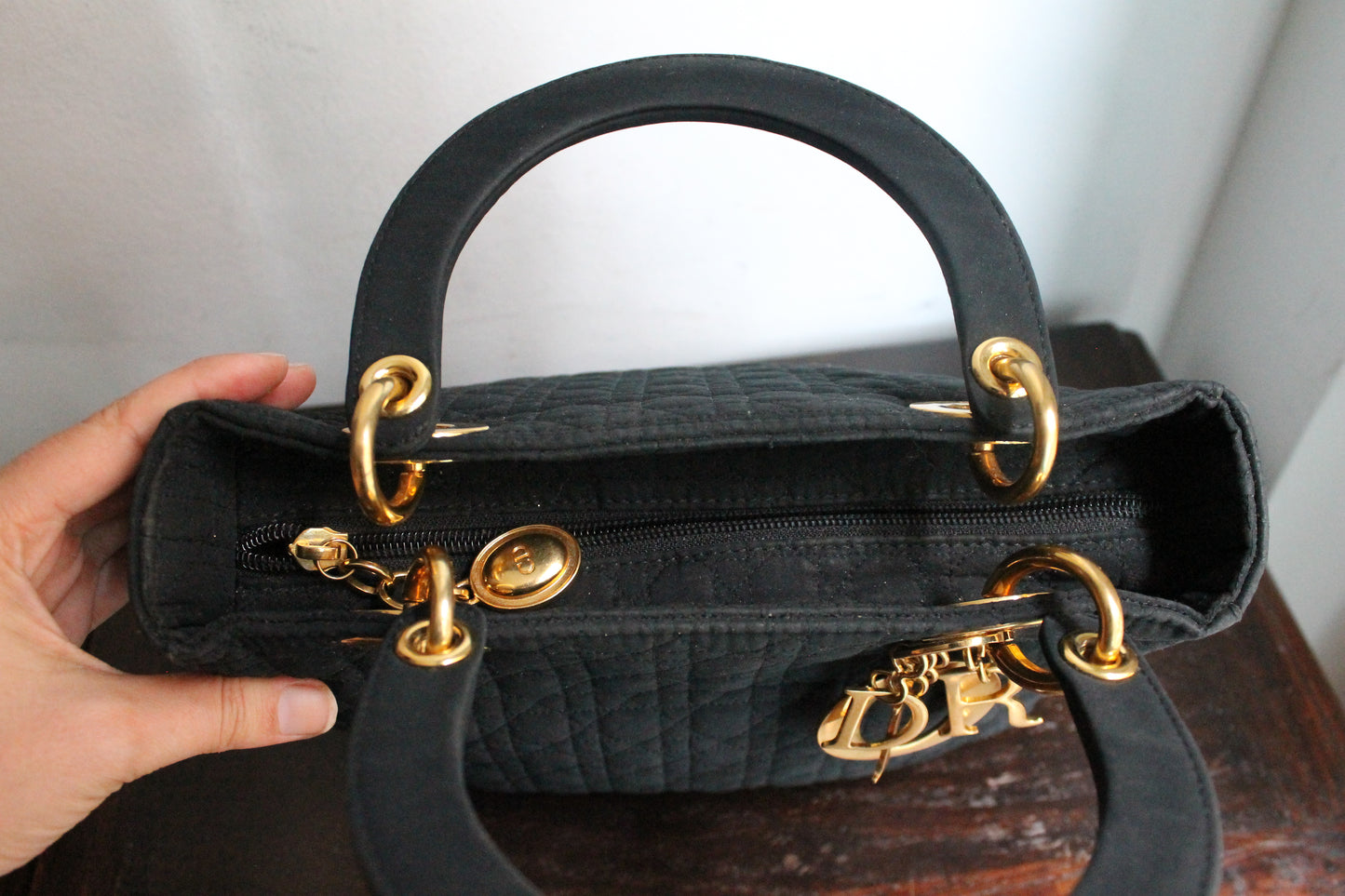 Dior sac à main modèle Lady Dior en toile noire