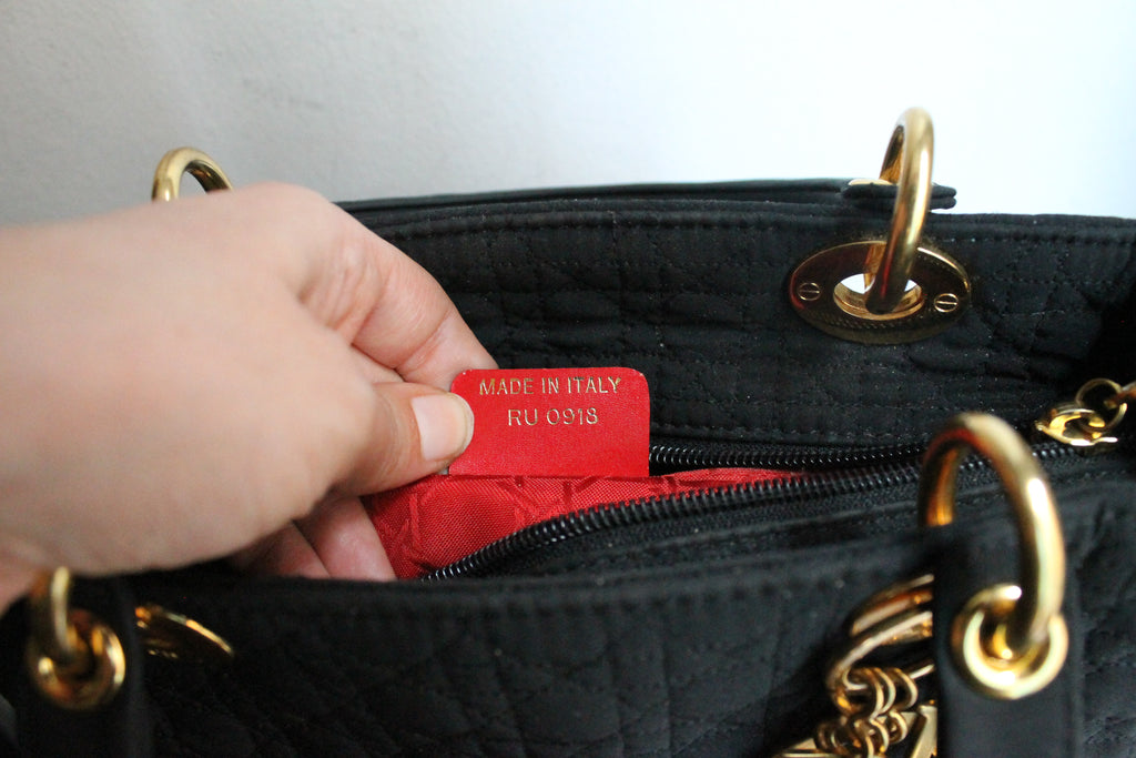 Dior sac à main modèle Lady Dior en toile noire