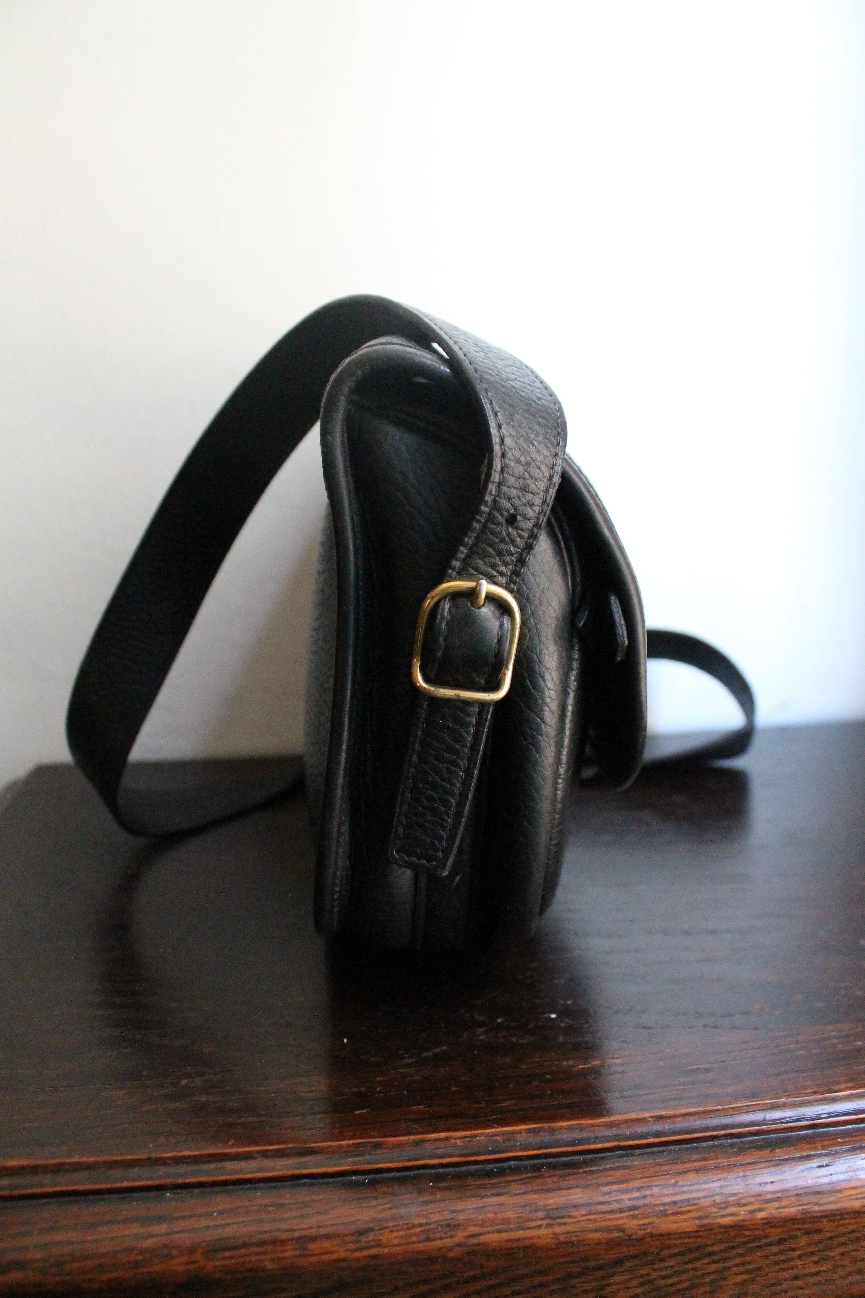 Hermès sac à main modèle Balle de Golf vintage en cuir grainé noir