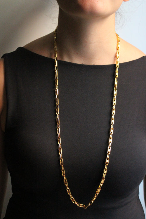 Céline collier en métal doré motif Triomphe