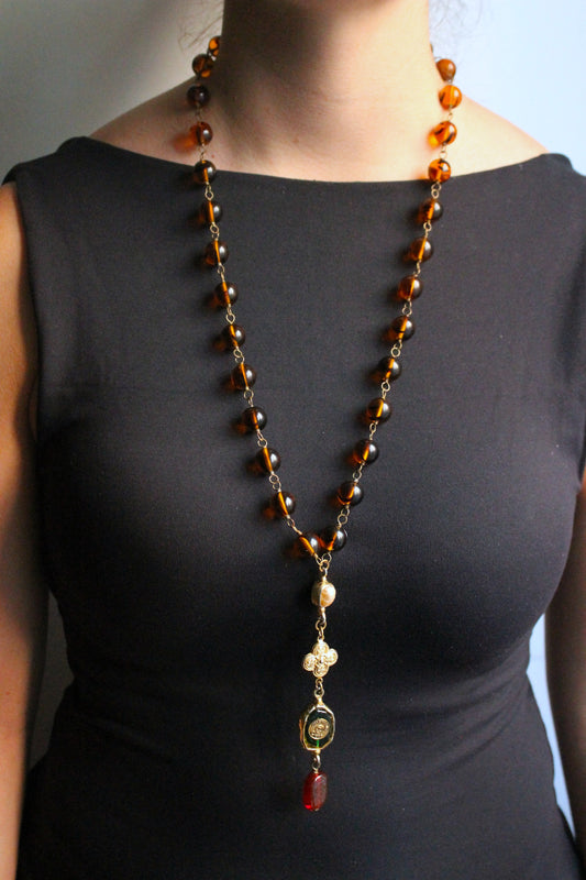 Chanel collier en verre fabrication Gripoix 1985 métal doré trèfle et perles