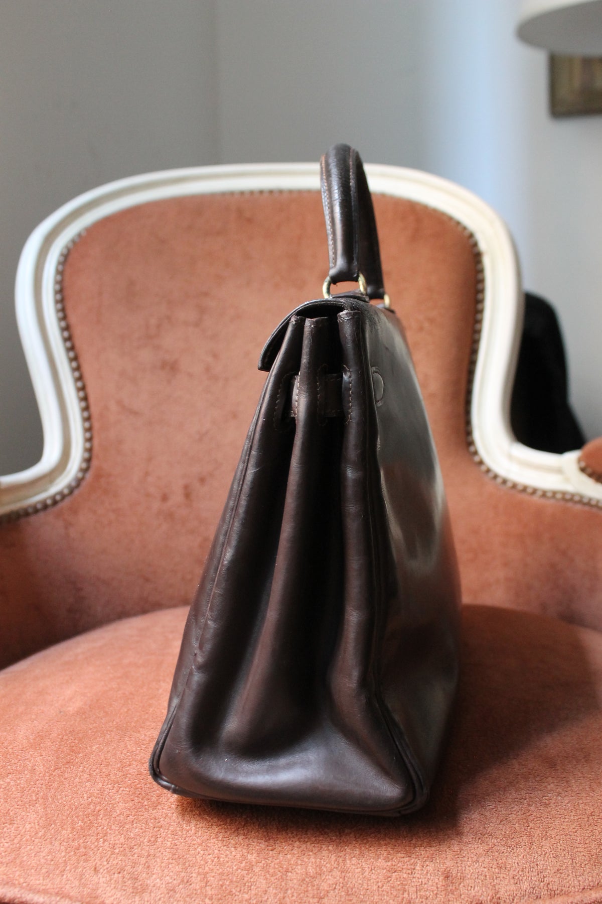 Hermès sac à main modèle Kelly 32 en cuir box marron