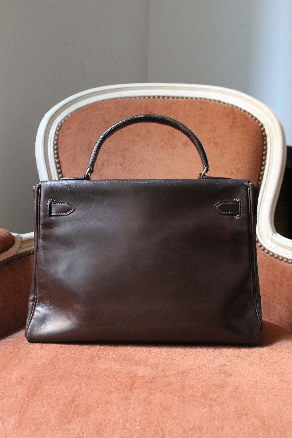Hermès sac à main modèle Kelly 32 en cuir box marron
