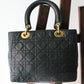 Dior sac à main modèle Lady Dior en cuir noir