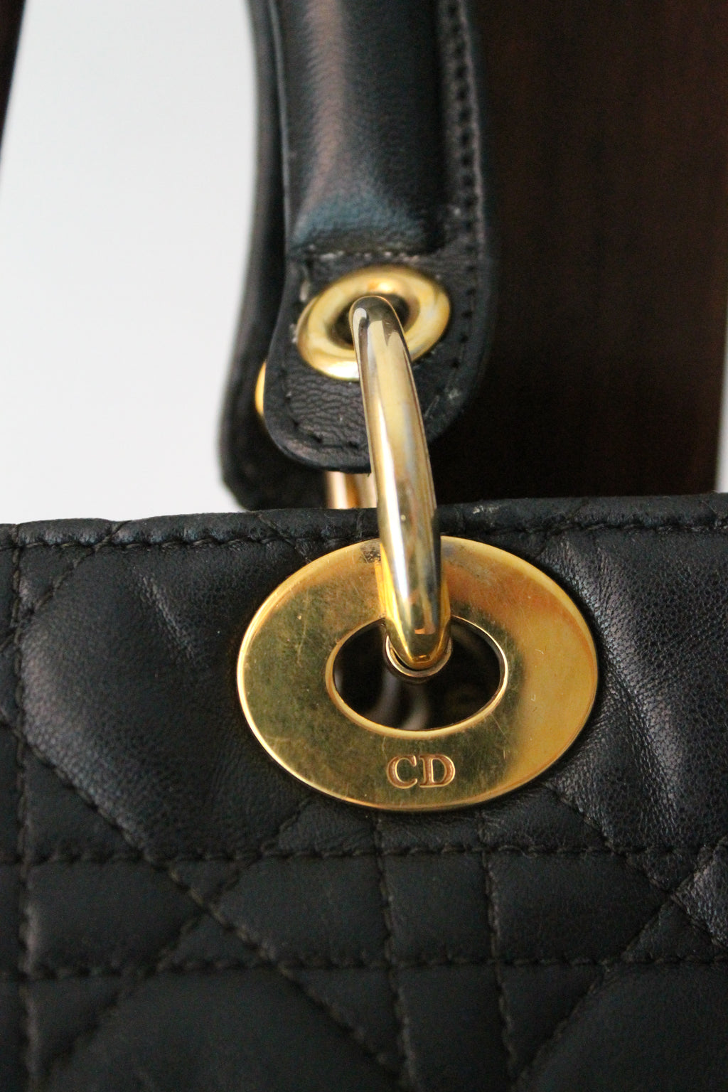 Dior sac à main modèle Lady Dior en cuir noir