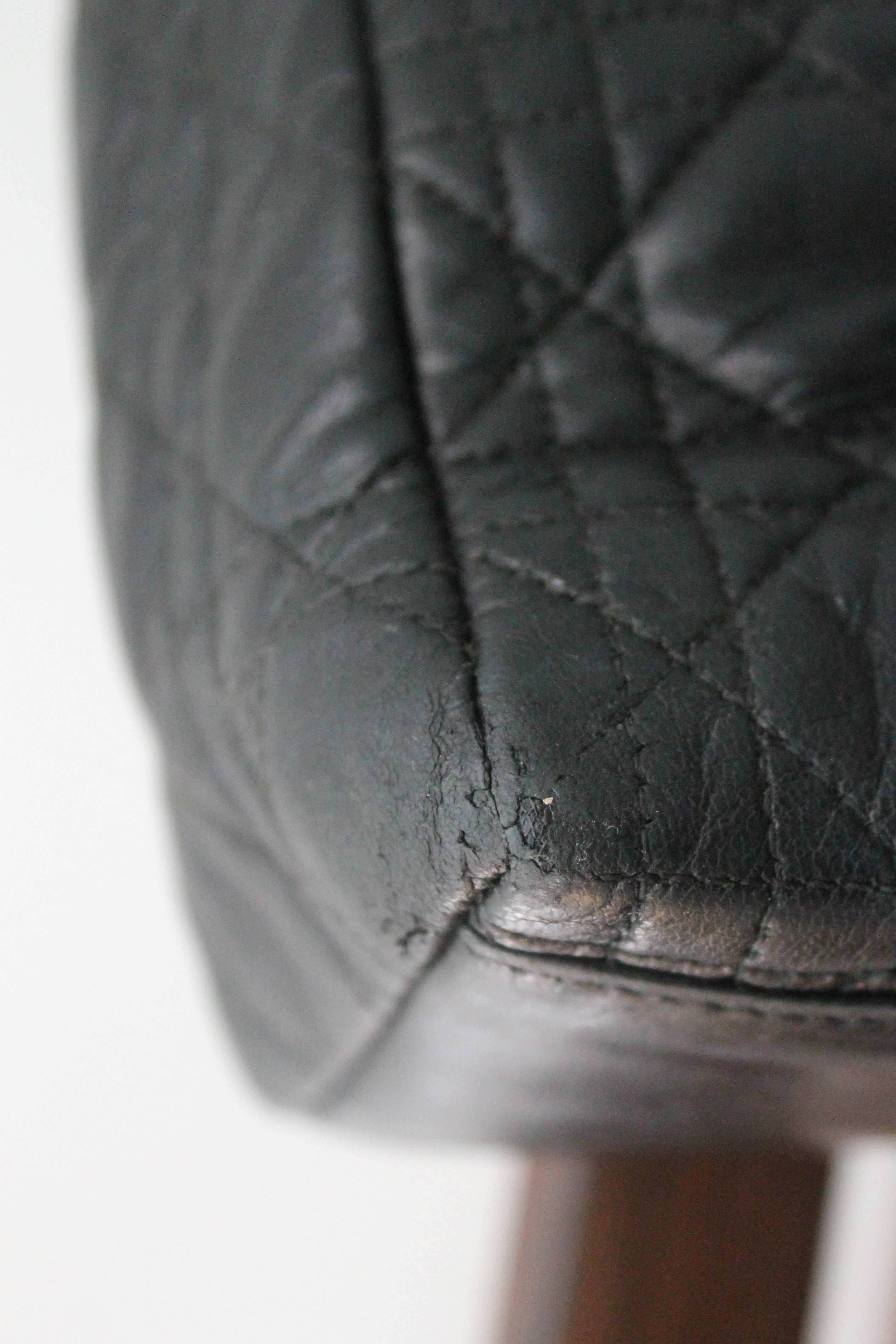 Dior sac à main modèle Lady Dior en cuir noir