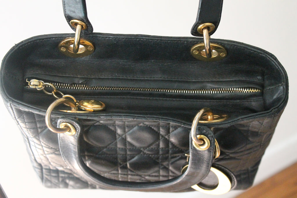 Dior sac à main modèle Lady Dior en cuir noir