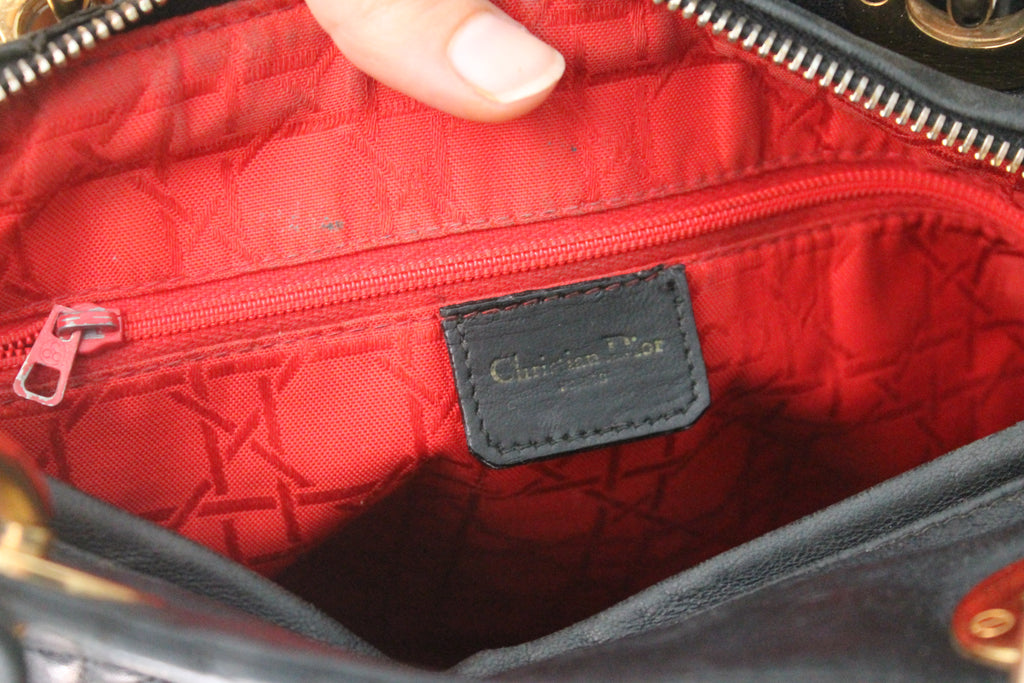 Dior sac à main modèle Lady Dior en cuir noir
